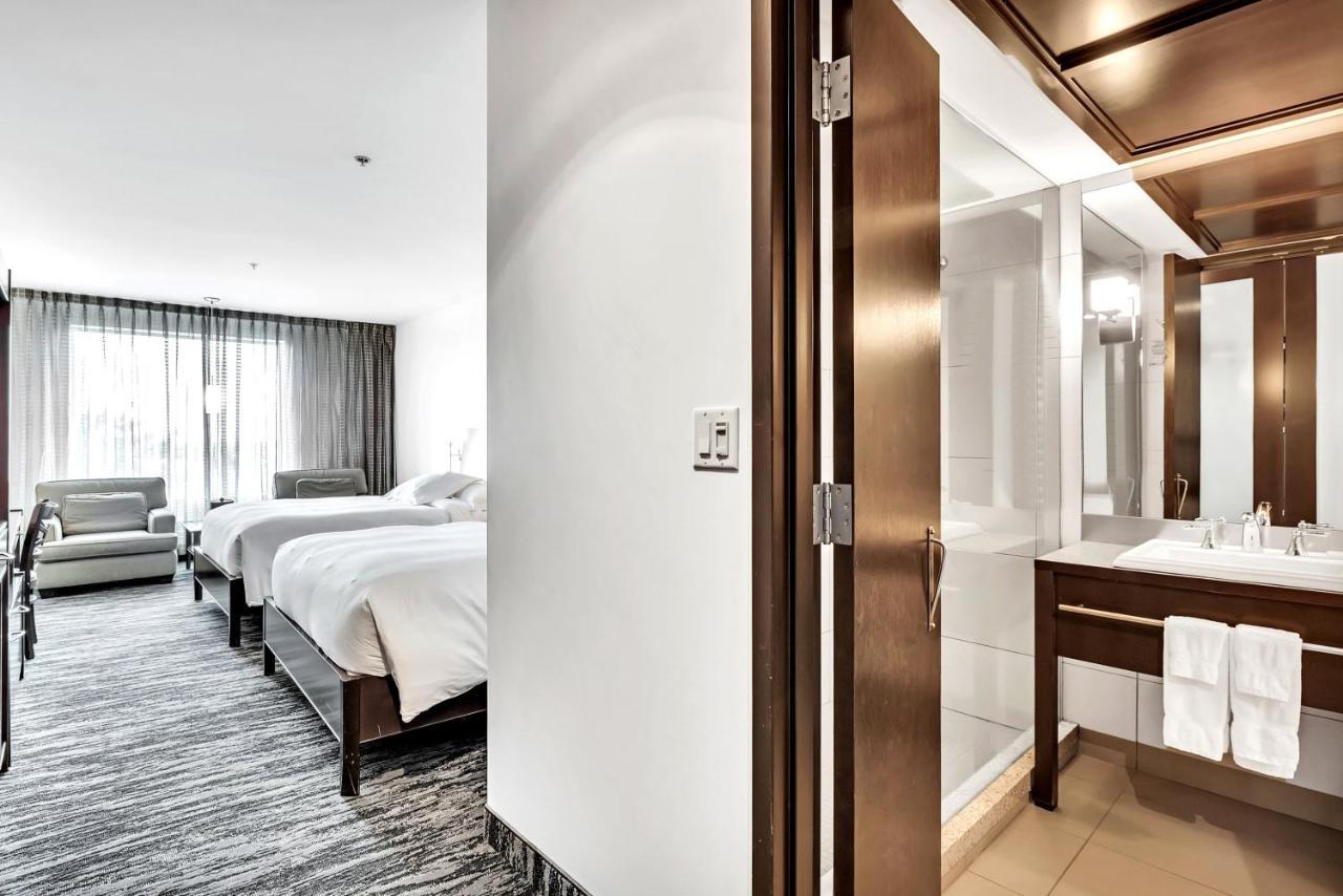 Hotel Mortagne Boucherville Bagian luar foto