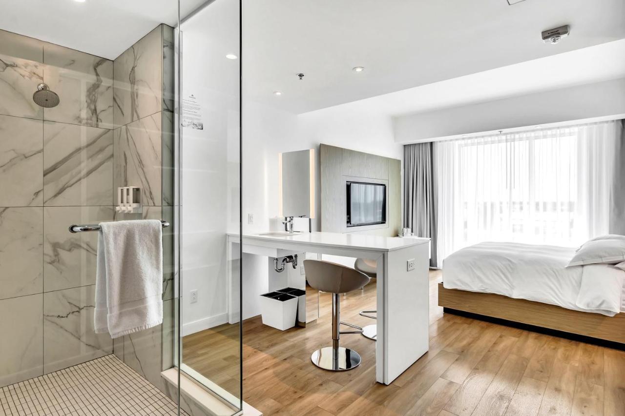 Hotel Mortagne Boucherville Bagian luar foto