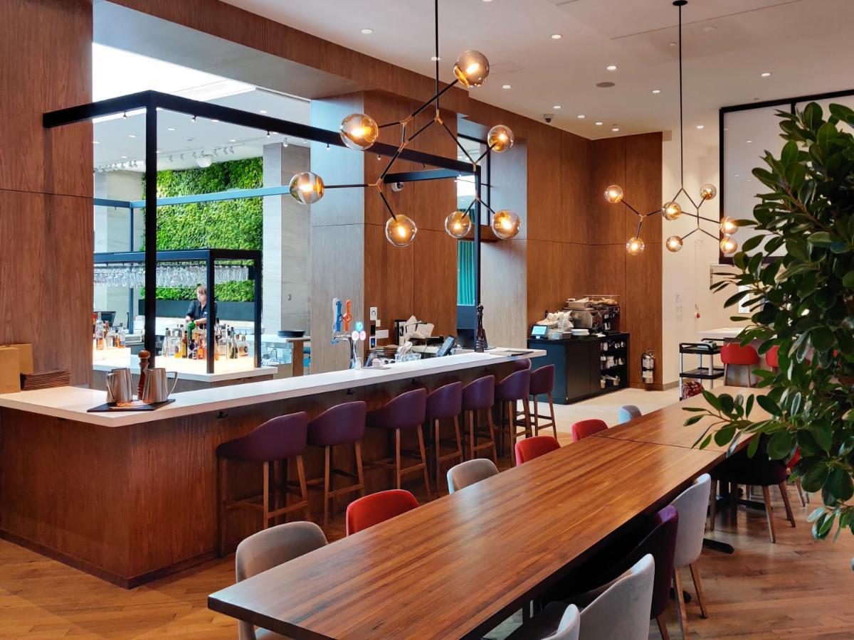 Hotel Mortagne Boucherville Bagian luar foto