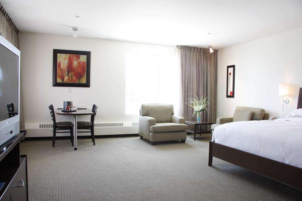 Hotel Mortagne Boucherville Bagian luar foto